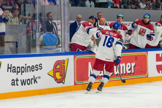FRIBOURG, SWITZERLAND - MAY 26: Dominik Kubalik of Czechia celebrates his goal during the 2026 IIHF Ice hockey, Eishockey World Championship, WM, Weltmeisterschaft Switzerland game between Czechia and Canada at BCF Arena on May 26, 2026 in Fribourg, Fribourg. Fribourg BCF Arena Fribourg Switzerland Copyright: xJustPictures.ch JarixPestelaccix jp-en-EuSpIm-JP6_JAR_Czechia_Canada_26May2026_00058