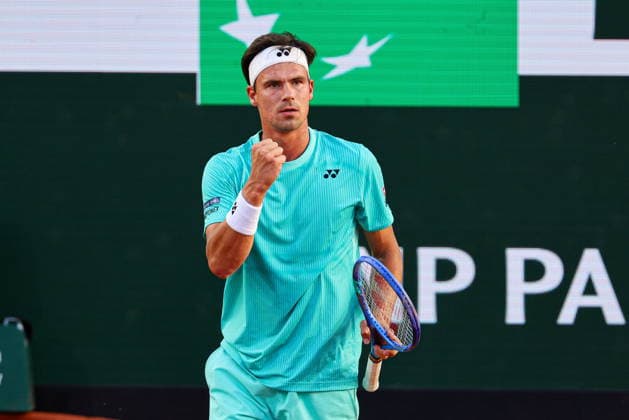 2026.05.26 Paryz Tenis French Open Roland Garros 2026 Felix Auger-Aliassime - Daniel Altmaier N z Daniel Altmaier Foto Pawel Andrachiewicz PressFocus 2026.05.26 Paris Tennis - French Open Roland Garros 2026 Felix Auger-Aliassime - Daniel Altmaier Daniel Altmaier Credit: Pawel Andrachiewicz PressFocus NEWSPIX.PL --- newspix.pl 