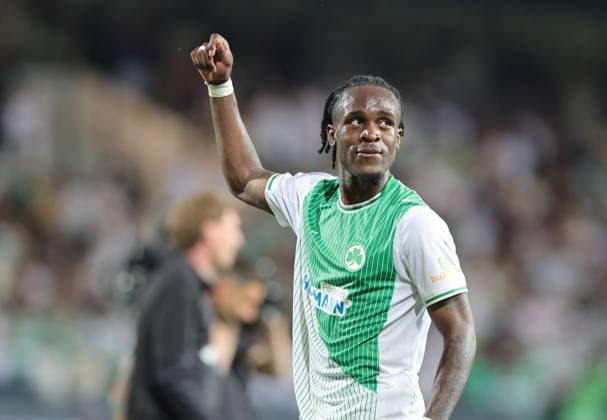 26.05.2026 - Fussball - Saison 2025 2026 - Relegation 2. Fussball Bundesliga - Rückspiel: SpVgg Greuther Fürth ( Kleeblatt ) - Rot Weiss Essen RWE - Sportfoto Zink DaMa - xdaxmax - DFL regulations prohibit any use of photographs as image sequences and or quasi-video - only for editorial use - Freude Jubel nach Spielende - Noel Futkeu (9, SpVgg Greuther Fürth )