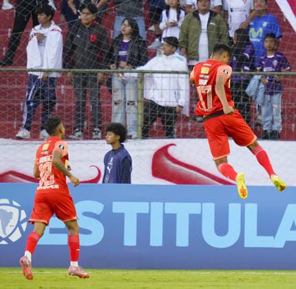 FBL LIBERTADORES LIGA VS ALWAYS READY Quito 26 de mayo del 2026. Liga Deportiva Universitaria recibe a Always Ready por una fecha mas de la Copa Libertadores en el estadio Gonzalo Pozo Ripalda. API DANIEL MOLINEROS Quito Pichincha Ecuador Copyright: xDanielxMolinerosx