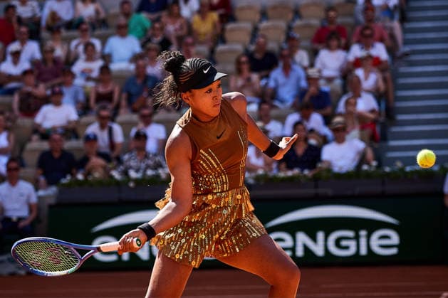 May 27, 2026, Paris, Ile-De-France, France: Naomi Osaka of Japan returns with forehand to Laura Siegemund of Germany during the French Open at Roland Garros - Tennis Grand Slam, 26.5.2026 in Paris (Roland Garros), France Tennis 2026: ROLAND GARROS - French Open Tennis Grand Slam - Paris: OSAKA 6:3 7:6 SIEGEMUND  - ZUMAs343 20260527_zsp_s343_099 Copyright: xMathiasxSchulzx