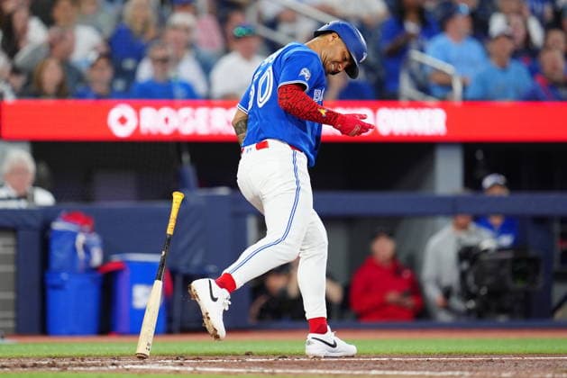 May 25, 2026, Toronto, On, CANADA: Toronto Blue Jays Lenyn Sosa (50) reacts to getting hit by a pitch against the Miami Marlins during sixth inning MLB, Baseball Herren, USA action in Toronto on Tuesday May 26, 2026. Canada News - May 25, 2026  - ZUMAc35_ 20260525_zaf_c35_215 Copyright: xFrankxGunnx