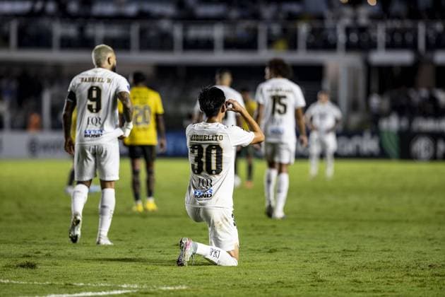 RECORD DATE NOT STATED Match between Santos and Deportivo Cuenca for the South American CONMEBOL. Santos (SP), 05 26 2026 - CONMEBOL Sudamericana Santos vs Deportivo Cuenca - Players Gabigol and Miguelito in a match between Santos and Deportivo Cuenca, valid for Group Stage 6 of the CONMEBOL Sudamericana, held at Vila Belmiro, in the city of Santos on the evening of Tuesday, May 26, 2026.(Foto: Pedro Paulo Diaz Thenews2 imago images) SPO  Copyright: xPedroxPauloxDiazx