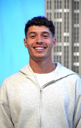 May 26, 2026, New York, Ny, USA: Members of the 2026 World Cup US Men s National Soccer Team light the Empire State Building, .Sebastian Berhalter, Matt Freese, Mark McKenzie, Tim Ream and Gio Reyna..The Empire State Building, NYC.May 26, 2026. . Members of the 2026 World Cup US Men s National Soccer Team light the Empire State Building, .The Empire State Building, NYC.May 26, 2026. New York USA - ZUMAms4_ 0857642929st Copyright: xSoniaxMoskowitzxGordonx