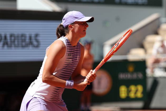 ROLAND GARROS 2026 Thierry Larret MAXPPP - PARIS (75) 27 05 2026 Thierry Larret Maxppp. Tennis. Roland Garros 2026. Internationaux de France de tennis. Stade Roland Garros, Paris (75). Le 27 Mai. Court Philippe CHATRIER : Sara BEJLEK (CZE) vs Iga SWIATEK (POL). PARIS (75) STADE ROLAND GARROS PARIS ILE DE FRANCE FRANCE  Copyright: xMAXPPPxThierryxLarretx TLR202605274012 TLR202605274012