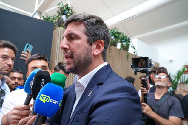 ESP: Riquelme press conference, PK, Pressekonferenz Enrique Riquelme presents his candidacy for the Real Madrid presidential elections in the presence of club members - socios in Madrid May 27 2026 Madrid Spain Copyright: xAlbaxPachecox xAgenciaxLOFx