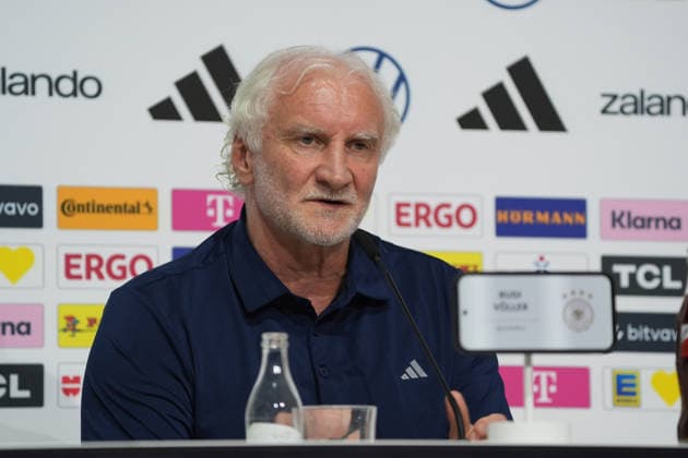 Sportdirektor Rudi Völler (Deutschland Germany) bei der Eröffnungspressekonferenz des WM-Trainingslagers - Herzo Base 27.05.2026: Deutsche Nationalmannschaft, Trainingslager zur WM-Vorbereitung, Home Ground, HerzoBase, World of Adidas, Herzogenaurach