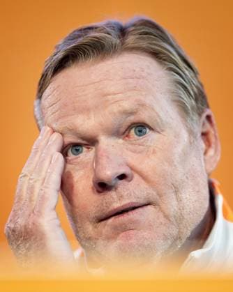 ZEIST - National coach Ronald Koeman during a press conference, PK, Pressekonferenz in which he provides an explanation of the World Cup squad. KOEN VAN WEEL ANP xVIxANPxSportx xxANPxIVx 559445242 originalFilename: 559445242.jpg
