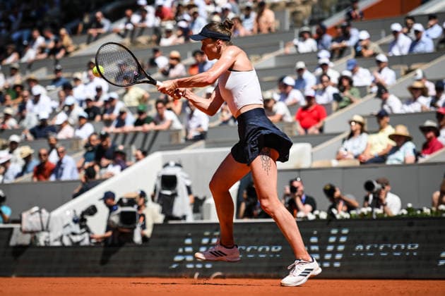 May 27, 2026, Paris, France, France: Elina SVITOLINA of Ukraine during the fourth day of the Roland-Garros 2026, French Open 2026, Grand Slam tennis tournament at Roland-Garros Stadium on May 27, 2026 in Paris, France. Paris France - ZUMAm308 20260527_zsp_m308_030 Copyright: xMatthieuxMirvillex