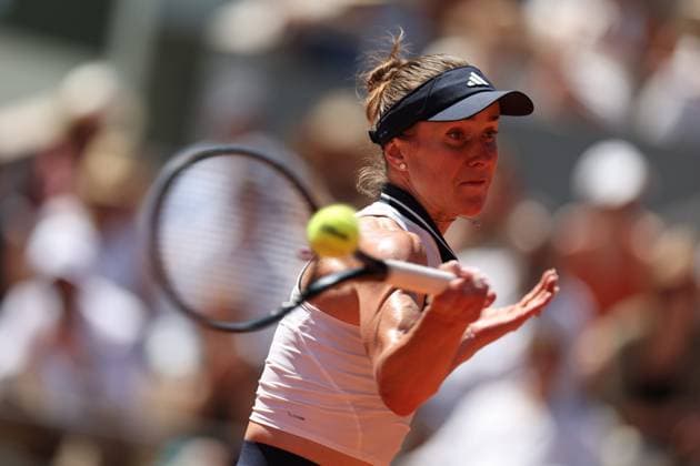 ROLAND GARROS PHOTOPQR LE PARISIEN Le Parisien Arnaud Journois ; PARIS ; 27 05 2026 ; Paris. Stade Roland Garros, le 27 mai 2025. Tennis. Internationaux de France de Roland Garros. Simple Dames Court Philippe-Chatrier - 2ème tour Elina Svitolina vs Kaitlin Quevedo Photo Le Parisien Arnaud Journois Roland Garros French Open tennis tournament, in Paris, France, on 27 May 2026. PARIS 75 France  Copyright: xPHOTOPQR LExPARISIEN MAXPPPxLexParisienx xArnaudxJournoisx 20260527LPA4672 20260527LPA4672