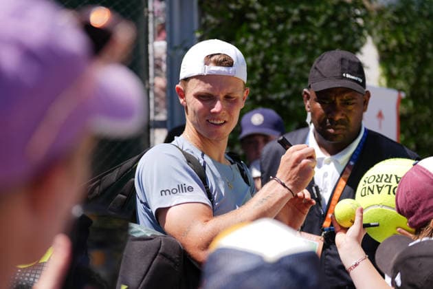 2026-05-27 2026 French Open - Day Four PARIS, FRANCE - MAY 27: Jesper de Jong of the Netherlands during Day Four of the 2026 French Open at Roland Garros on May 27, 2026 in Paris, France. (Photo by Marleen Fouchier BSR Agency) Paris France Content not available for redistribution in The Netherlands directly or indirectly through any third parties. Copyright: xBSRxAgencyx