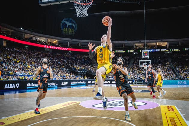Basketball Berlin 27.05.2026 Saison 2025 2026 EasyCredit BBL 1. Bundesliga Männer, Herren Playoffs Viertelfinale Spiel 5 Alba Berlin - RASTA Vechta Justin Bean (Alba Berlin, No.34)
