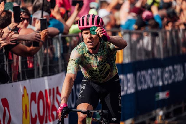 2026 Giro d Italia Stage 17 Picture by Zac Williams SWpix.com - 27 05 2026 - Cycling - 2026 Giro d Italia - Stage 17 - Cassano d Adda to Andalo - Michael Valgren, EF Education Easypost, wins Stage 17. Copyright: x xSWpix.comx(t axPhotographyxHubxLtd)xZacxWilliams SWpix.comx SWP-2645