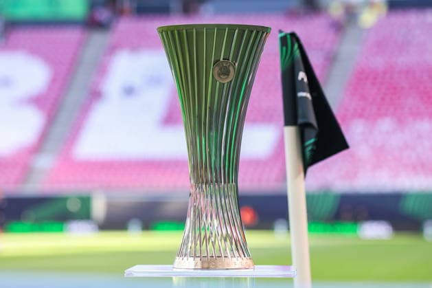 Leipzig 27.05.2026. Football UEFA Conference League Final season 2025 2026 match between Crystal Palace and Rayo Vallecano in Leipzig, Germany --- UEFA Conference League Final sezon 2025 2026 mecz Crystal Palace - Rayo Vallecano Persons Shown : puchar, trophy Fot. Mikolaj Barbanell Arena Akcji NEWSPIX.PL --- newspix.pl 