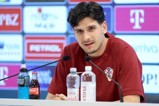 press conference, PK, Pressekonferenz of Igor Matanovic and Martin Erlic Igor Matanovic speaks during a Croatia national football team press conference at the Rujevica Stadium in Rijeka, Croatia, on May 27, 2026, ahead of friendly matches against Belgium and Slovenia as part of the team s pre-World Cup training.  NelxPavletic PIXSELL