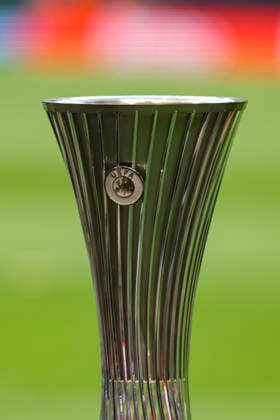 27.05.2026, EUR, Fussball, Herren, Conference League Finale, Saison 2025 2026, Crytsal Palace F.C. - Rayo Vallecano de Madrid der UEFA Conference League Pokal Leipzig Leipzig Stadium Sachsen Deutschland Copyright: xAdrianxSchlüterx