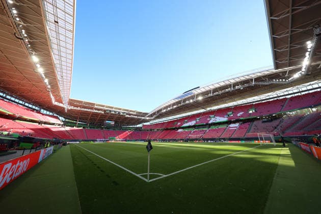 27.05.2026, xtgx, Fussball UEFA Conference League Finale 2026, Crystal Palace - Rayo Vallecano v.l. Innenraum, Rasen, Tribuenen, Tribuene, Spielfeld (UEFA REGULATIONS PROHIBIT ANY USE OF PHOTOGRAPHS as IMAGE SEQUENCES and or QUASI-VIDEO) Red Bull Arena