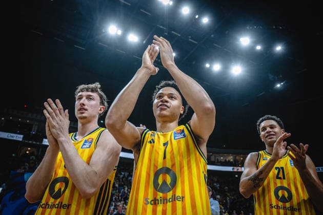 Basketball Berlin 27.05.2026 Saison 2025 2026 EasyCredit BBL 1. Bundesliga Männer, Herren Playoffs Viertelfinale Spiel 5 Alba Berlin - RASTA Vechta Jubel Alba Jack Kayil (Alba Berlin, No.07)