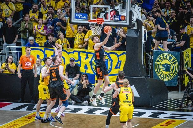 Basketball Berlin 27.05.2026 Saison 2025 2026 EasyCredit BBL 1. Bundesliga Männer, Herren Playoffs Viertelfinale Spiel 5 Alba Berlin - RASTA Vechta