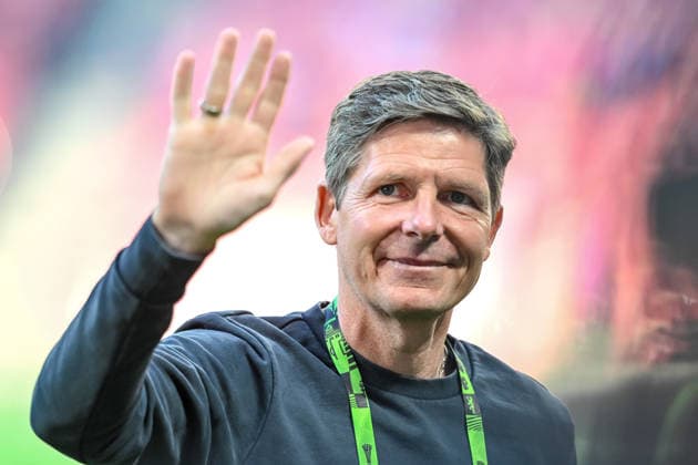 Trainer Oliver Glasner (Crystal Palace) gestures during the UEFA Conference League Final 2026 match between Crystal Palace FC and Rayo Vallecano de Madrid at Football Arena Leipzig on May 27, 2026 in Leipzig, Germany. (Photo by Harry Langer DeFodi Images) -
