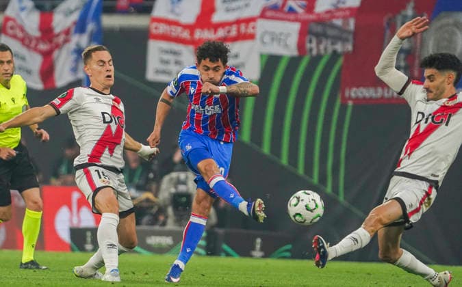 Germany: Football UEFA Conference League Final 2025 2026 Crystal Palace vs Rayo Vallecano Red Bull Arena (Leipzig): Torchance YÃ remy Pino Yeremy Pino (Crystal Palace, 10) Leipzig Copyright: xAymanxAlahmedx