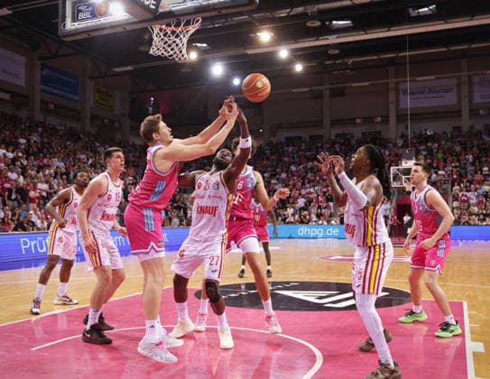 Telekom Baskets Bonn vs. Fitness First Würzburg (Wuerzburg) Baskets Playoffs Viertelfinale Spiel 5 - Saison 2025 26