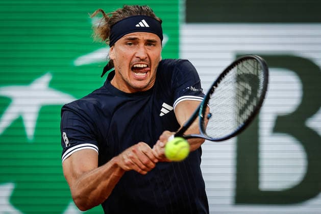 May 27, 2026, Paris, France, France: Alexander ZVEREV of Germany during the fourth day of the Roland-Garros 2026, French Open 2026, Grand Slam tennis tournament at Roland-Garros Stadium on May 27, 2026 in Paris, France. Roland Garros 2026 - Day 4  - ZUMAm308 20260527_zsp_m308_069 Copyright: xMatthieuxMirvillex