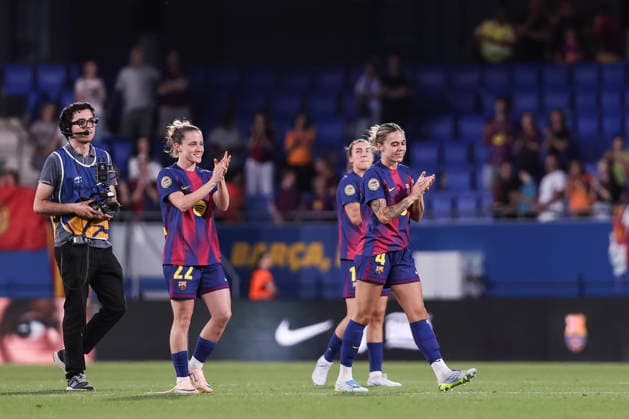 May 27, 2026, Sant Joan Despi, Barcelona, Spain: Ona Batlle and Mapi Leon say goodbye to the fans in her final match as an FC Barcelona, Barca player after the Spanish Women league, Liga F, football match played between FC Barcelona and Real Sociedad at Johan Cruyff Stadium on May 27, 2026 in Sant Joan Despi, Barcelona. Sant Joan Despi Spain - ZUMAa181 20260527_zaa_a181_141 Copyright: xJavierxBorregox