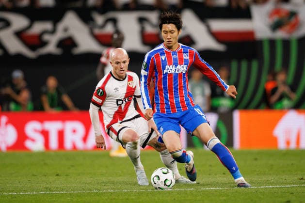 Daichi Kamada and Isi Palazon seen during UEFA Conference League 2026 final game between teams of Crystal Palace FC and Rayo Vallecano de Madrid (Maciej Rogowski Ball Raw Images) Leipzig Red Bull Arena Germany Copyright: xMaciejxRogowskix ROG3_CP_RAY_2526-2-2