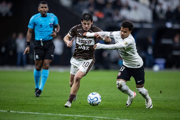 CONMEBOL Libertadores 2026: Corinthians vs. Platense SAO PAULO, BRAZIL - MAY 27: Zapiola in the match between Corinthians and Platense, valid for the sixth round of the CONMEBOL Libertadores 2026, this Wednesday (26), at Neo Quimica Arena, SP, Brazil on May 27, 2026. Copyright: xJhonyxInacioxJhonyxInaciox