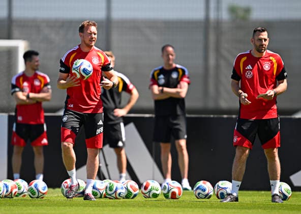 28.05.2026, Fussball DFB-Nationalmannschaft Deutschland, Trainingslager vor der WM in Herzogenaurach, im Homeground bei ADIDAS. Erste Trainingseinheit auf dem Adidas-Sportplatz, Trainer Julian Nagelsmann (Deutschland)