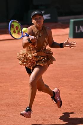 2026 French Open (Roland-Garros) - Day 5 PARIS, FRANCE - MAY 28: Naomi Osaka of Japan competes against Donna Vekic (not seen) of Croatia during the women s singles second round on day five of the 2026 French Open at Court Simonne-Mathieu in Paris, France on May 28, 2026. Mustafa Yalcin Anadolu Paris France. Editorial use only. Please get in touch for any other usage.  Copyright: x2026xAnadoluxMustafaxYalcinx