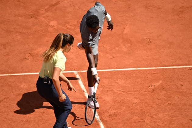 2026 French Open (Roland-Garros) - Day 5 PARIS, FRANCE - MAY 28: Adolfo Daniel Vallejo (not seen) of Paraguay competes against Moise Kouame of France during the men s singles second round on day five of the 2026 French Open in Paris, France on May 28, 2026. Burak Akbulut Anadolu Paris France. Editorial use only. Please get in touch for any other usage.  Copyright: x2026xAnadoluxBurakxAkbulutx