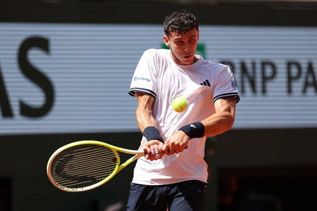 ROLAND GARROS 2026 Thierry Larret MAXPPP - PARIS (75) 28 05 2026 Thierry Larret Maxppp. Tennis. Roland Garros 2026. Internationaux de France de tennis. Stade Roland Garros, Paris (75). Le 28 Mai. Court Philippe CHATRIER : Jannik SINNER (ITA) vs Juan Manuel CERUNDOLO (ARG). - Roland Garros French Open tennis tournament, in Paris, France, on 28 May 2026 PARIS (75) STADE ROLAND GARROS PARIS ILE DE FRANCE FRANCE  Copyright: xMAXPPPxThierryxLarretx TLR202605286809 TLR202605286809