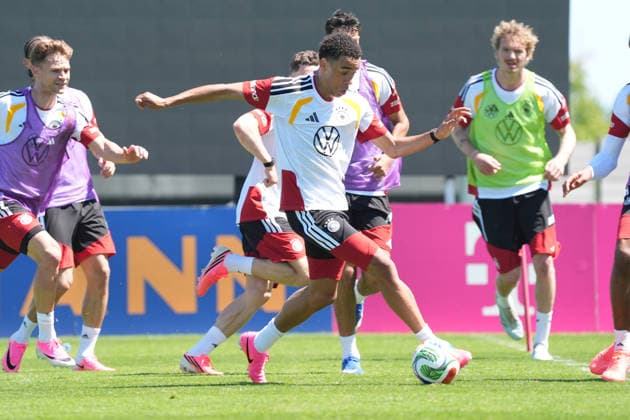 Jamal Musiala (Deutschland, Germany) greift an - Herzo Base 28.05.2026: Deutsche Nationalmannschaft, Trainingslager zur WM-Vorbereitung, Home Ground, HerzoBase, World of Adidas, Herzogenaurach
