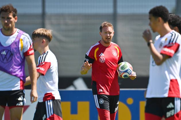 Bundestrainer Julian NAGELSMANN (GER) Gestik,gibt Anweisungen. Deutsche Fussball Nationalmannschaft,WM Vorbereitung, Trainingslager in Herzogenaurach am 28.05.2026.