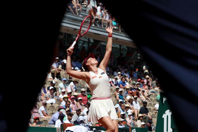 TENNIS : Roland Garros 2026 - 28 05 2026 Donna Vekic (CRO) Vs Naomi Osaka (JPN) ParisFrance  Copyright: xMichaelxBaucherx