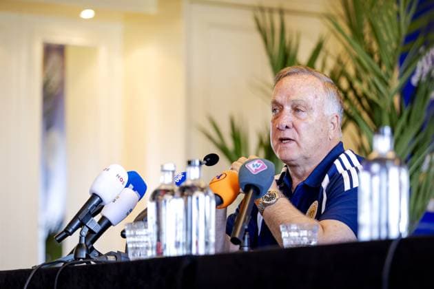 NOORDWIJK - Curacao national coach Dick Advocaat during a press conference, PK, Pressekonferenz of the Curacao national team, Nationalteam The players are preparing for the World Cup at SJC Noordwijk under the leadership of national coach Dick Advocaat. ROBIN VAN LONKHUIJSEN ANP xVIxANPxSportx xxANPxIVx 559521506 originalFilename: 559521506.jpg