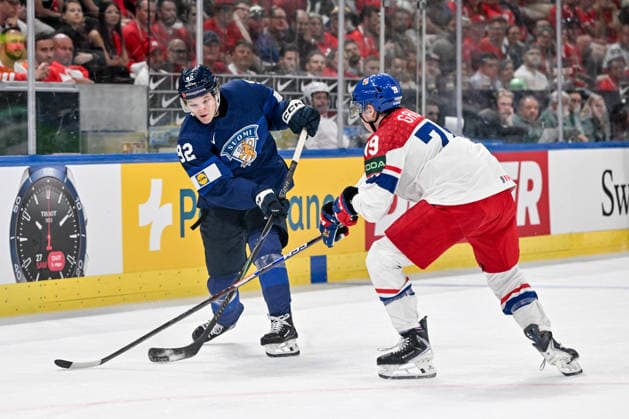 ZURICH, SWITZERLAND - MAY 28: Lenni Hameenaho of Finland shoots the puck during the 2026 IIHF Ice hockey, Eishockey World Championship, WM, Weltmeisterschaft Switzerland game between Finland and Czechia at Swiss Life Arena on May 28, 2026 in Zurich, Zurich. Zurich Swiss Life Arena Zurich Switzerland Copyright: xJustPictures.ch AndreaxBrancax jp-en-EuSpIm-JP7_ANB_FinCze_28052026_0276
