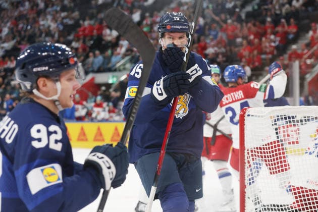 28.05.2026 Swiss Life Arena Zuerich , SCHWEIZ, Herren Eishockey IIHF World Championship, WM, Weltmeisterschaft Zurich 2026 Viertelfinal FIN - CZE Anton Lundell (FIN) nach seinem Tor zum 2:0
