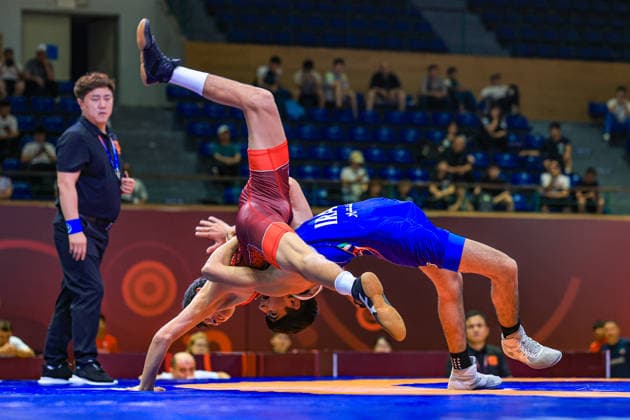 U17, U 17 Wrestling Asian Championships 48kg GR - Ali Morteza Esmaeili Leivesi (IRI) df. Javokhir Sharifboev (UZB)