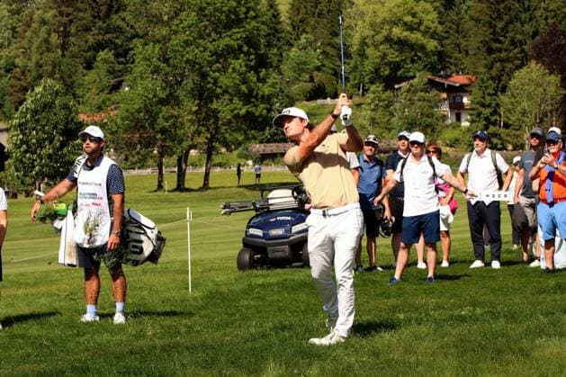 KITZBUEHEL, AUSTRIA - MAY 28: SCHOTT, Freddy (GER) in trouble at the Austrian Alpine Open presented by Kitzbuehel Tirol, DP World TOUR, Round 1 on May 28, 2026 in Kitzbuehel, Austria.DP World Tour Austrian Alpine Open, Kitzbuehel, 28.05.2026 Tirol Austria Copyright: xPhotographer:xNilsxKoepkex