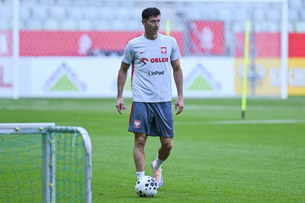 28.05.2026 Wroclaw Konferencja prasowa i trening reprezentacji Polski w pilce noÅ¼nej - press conference, PK, Pressekonferenz and of the Poland national football team and training session during the national camp. Persons shown: Robert Lewandowski fot. Antoni Dec Arena Akcji NEWSPIX.PL --- newspix.pl POLAND OUT! 