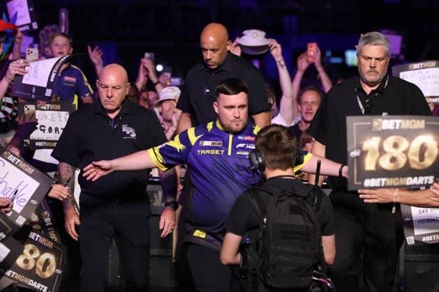 BetMGM Premier League Darts 28MAY26 Luke Littler during the BetMGM Premier League darts at the O2 Arena, London, UK on 28 May 2026. London O2 Arena London UK Editorial use only , Copyright: xChrisxSargeantx PSI-24296-0024