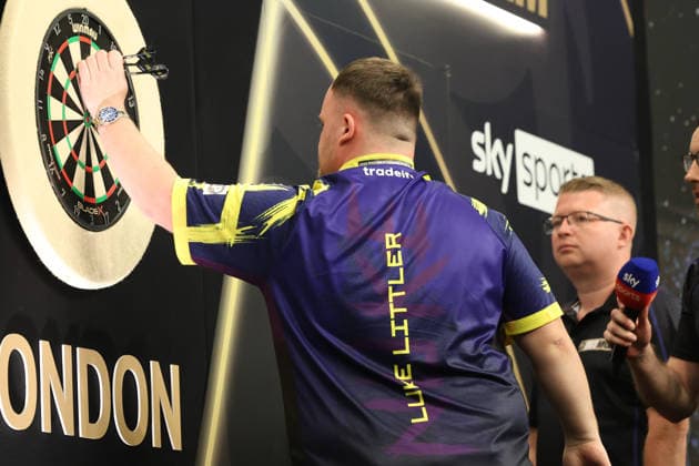 BetMGM Premier League Darts 28MAY26 Luke Littler during the BetMGM Premier League darts at the O2 Arena, London, UK on 28 May 2026. London O2 Arena London UK Editorial use only , Copyright: xChrisxSargeantx PSI-24296-0030