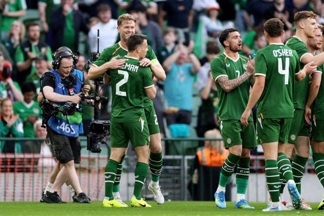 International Friendly, Länderspiel, Nationalmannschaft Aviva Stadium, Dublin 28 5 2026 Republic of Ireland vs Qatar Ireland s Nathan Collins celebrates scoring a goal with SÃ Nathan Collins celebrates scoring a goal with SÃ amus Coleman 28 5 2026  Copyright: x INPHO LaszloxGeczox LG_28-05-2026_009028