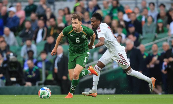 International Friendly, Länderspiel, Nationalmannschaft Aviva Stadium, Dublin 28 5 2026 Republic of Ireland vs Qatar Qatar™s Yusuf Abdurisag with Jayson Molumby of Ireland Yusuf Abdurisag with Jayson Molumby 28 5 2026  Copyright: x INPHO BryanxKeanex BK1_9120