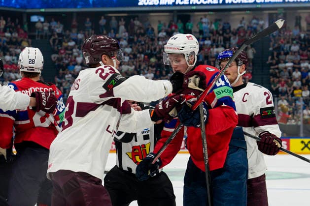 FRIBOURG, SWITZERLAND - MAY 28: Sandis Vilmanis of Latvia against Tinus Luc Koblar of Norway during the 2026 IIHF Ice hockey, Eishockey World Championship, WM, Weltmeisterschaft Switzerland game between Norway and Latvia at BCF Arena on May 28, 2026 in Fribourg, Fribourg. Fribourg BCF Arena Fribourg Switzerland Copyright: xJustPictures.ch JarixPestelaccix jp-en-EuSpIm-JP6_JAR_Norway_Latvia_28May2026_00081