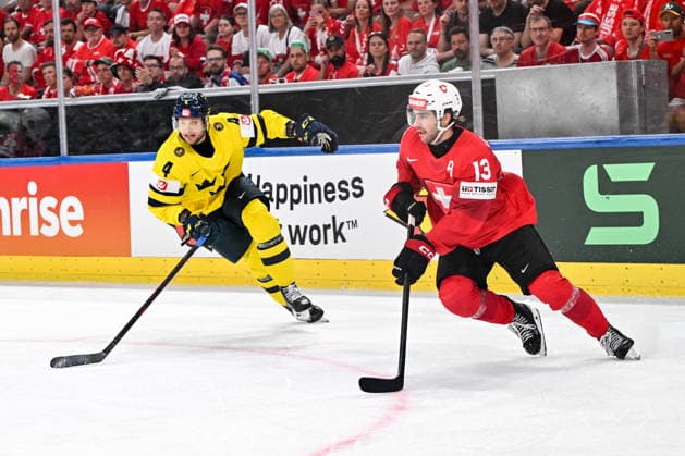 ZURICH, SWITZERLAND - MAY 28: Nico Hischier of Switzerland in action chased by Jacob Larsson of Sweden during the 2026 IIHF Ice hockey, Eishockey World Championship, WM, Weltmeisterschaft Switzerland game between Switzerland and Sweden at Swiss Life Arena on May 28, 2026 in Zurich, Zurich. Zurich Swiss Life Arena Zurich Switzerland Copyright: xJustPictures.ch AndreaxBrancax jp-en-EuSpIm-JP7_ANB_FinCze_28052026_2643