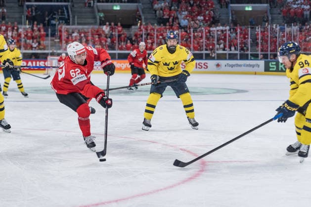 28 05 2026, Zurich, Swiss Life Arena, Ice hockey, Eishockey World Championships: Switzerland - Sweden, 62 Denis Malgin (Switzerland) Zurich Swiss Life Arena Zurich Switzerland Copyright: xJustPictures.ch StefanxEmchx jp-de-StEm-DSC0085320260528